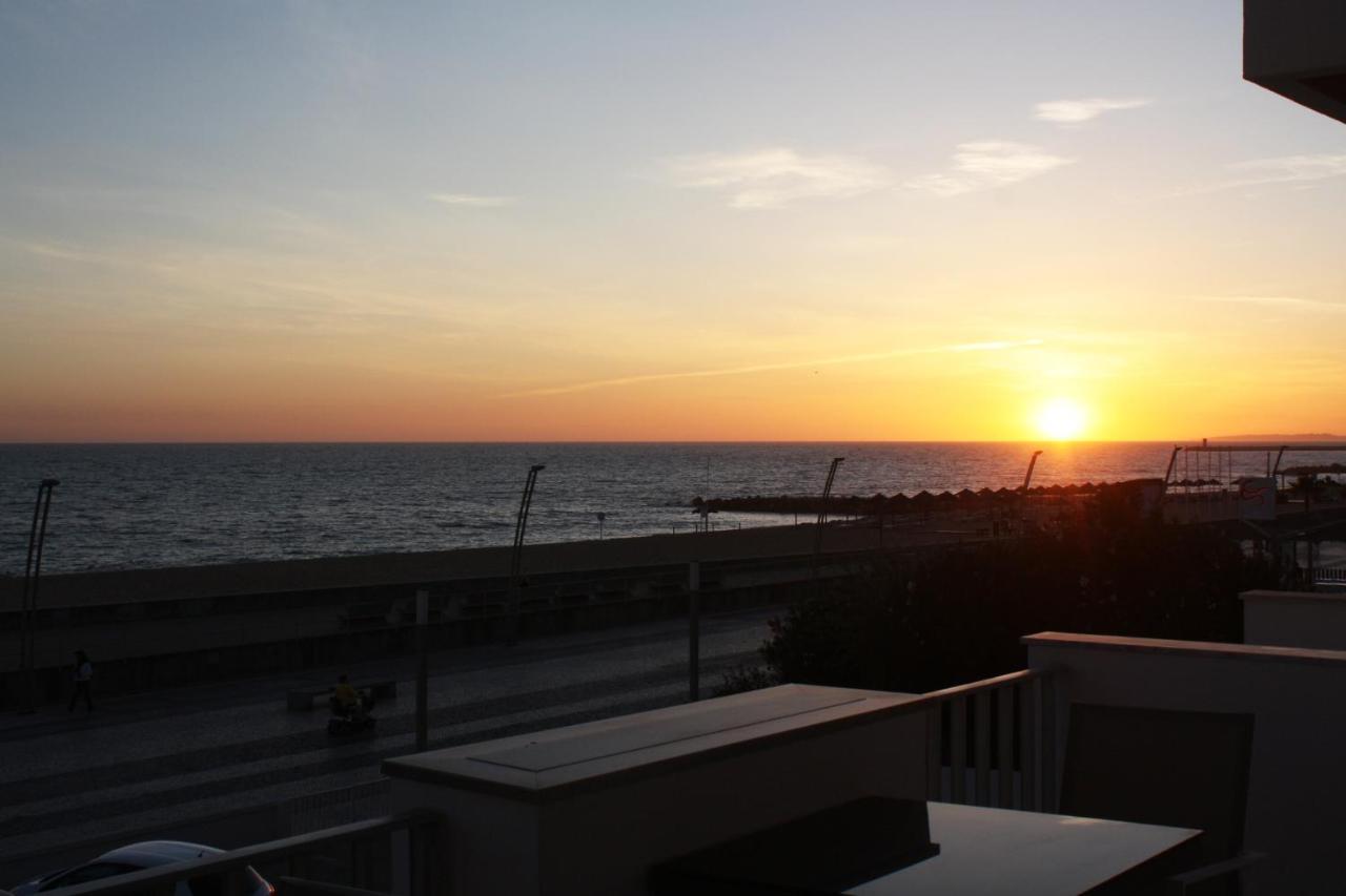 Front Sea Apartment 奎特里拉 外观 照片
